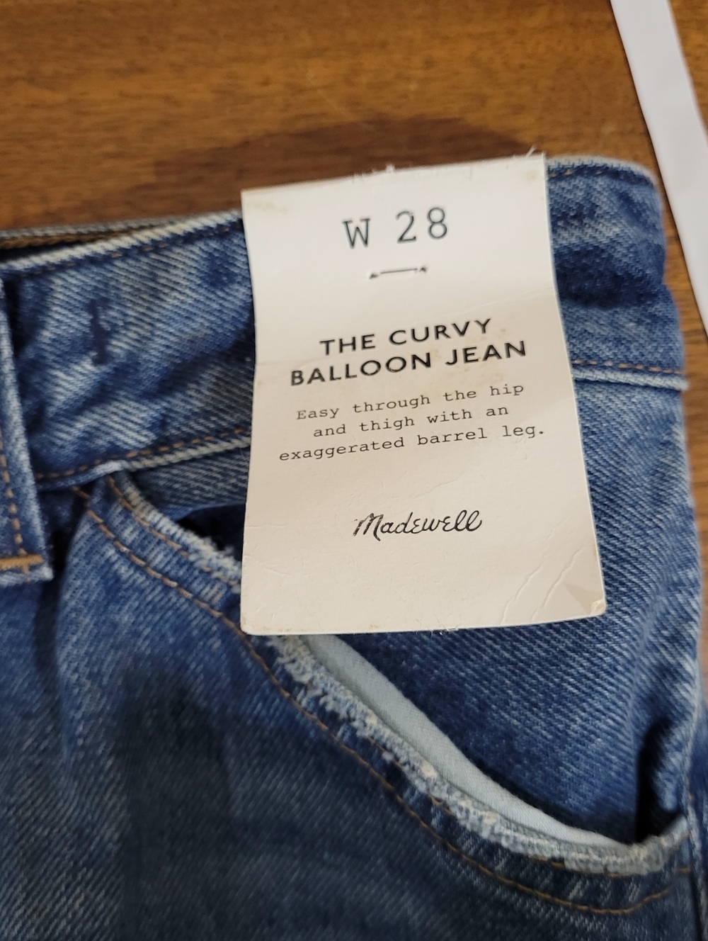 Madewell The Curvy Balloon Jean in Greendale Wash NW293 Size 28 NWT - Picture 7 of 9
